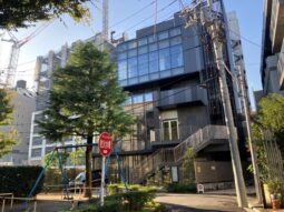 【店舗事務所紹介】表参道!ガラス張り!天井高3m以上