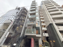 【店舗・事務所紹介】麻布十番商店街至近! サービス店舗に最適!