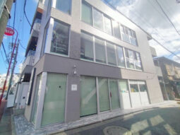 【店舗・事務所紹介】自由が丘!1階路面店! サンドイッチ店居抜き!