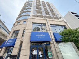 【店舗・事務所紹介】玉川通り!交差点角地 サービス店舗に最適!