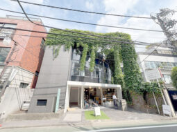 【店舗・事務所紹介】まい泉通り沿い！神宮前 屋上使用◎居抜き相談可