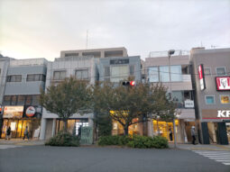 【店舗・事務所紹介】桜新町駅徒歩1分!駅前 人通り◎2階貸店舗!