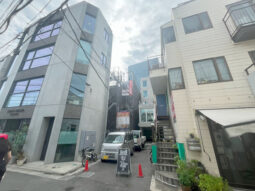 【店舗紹介】キャットストリート至近 1階！サービス店舗に！