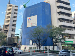 【店舗紹介】明治通り沿い!新築! 1階路面店!軽飲食可!