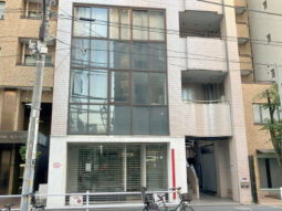【店舗紹介】骨董通り沿い！1階！ 物販やサービス業等に！