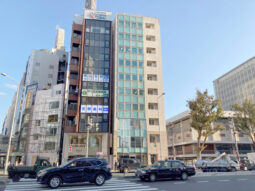 【事務所紹介】表参道！青山通り沿い！ 表参道２分！貸事務所！