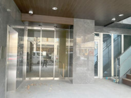 【店舗紹介】代官山エリアの新築！ 1階店舗！天高3ｍ！