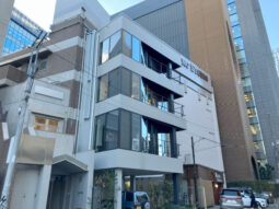 【店舗紹介】人気の渋谷エリア！１階 明治通り至近！飲食可！