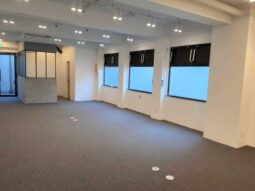 【店舗・事務所紹介】西麻布！サービス店舗◎ リノベーション済貸店舗