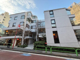 【店舗・事務所紹介】人気のヴィンテージビル サービス店舗に最適！