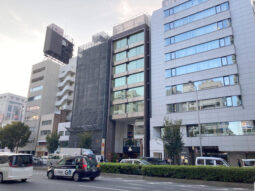 【店舗・事務所紹介】青山通り沿い！２階店舗 表参道！専用アプローチ