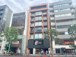 【店舗・事務所紹介】渋谷！明治通り沿い！ 事務所仕様！居抜き可！