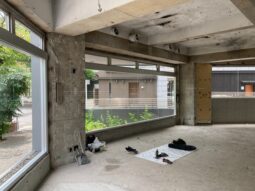 【店舗・事務所紹介】天井高３．５m！白金台 地下１階１階、一括募集