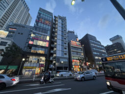 【店舗・事務所紹介】目黒駅１分！新築！ 駅の目の前で視認性◎