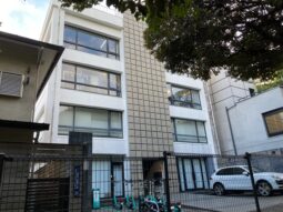 【店舗・事務所紹介】南青山！閑静なエリア！ デザイナーズ物件！