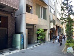 【店舗・事務所紹介】西麻布交差点至近！ １階２階メゾネット物件